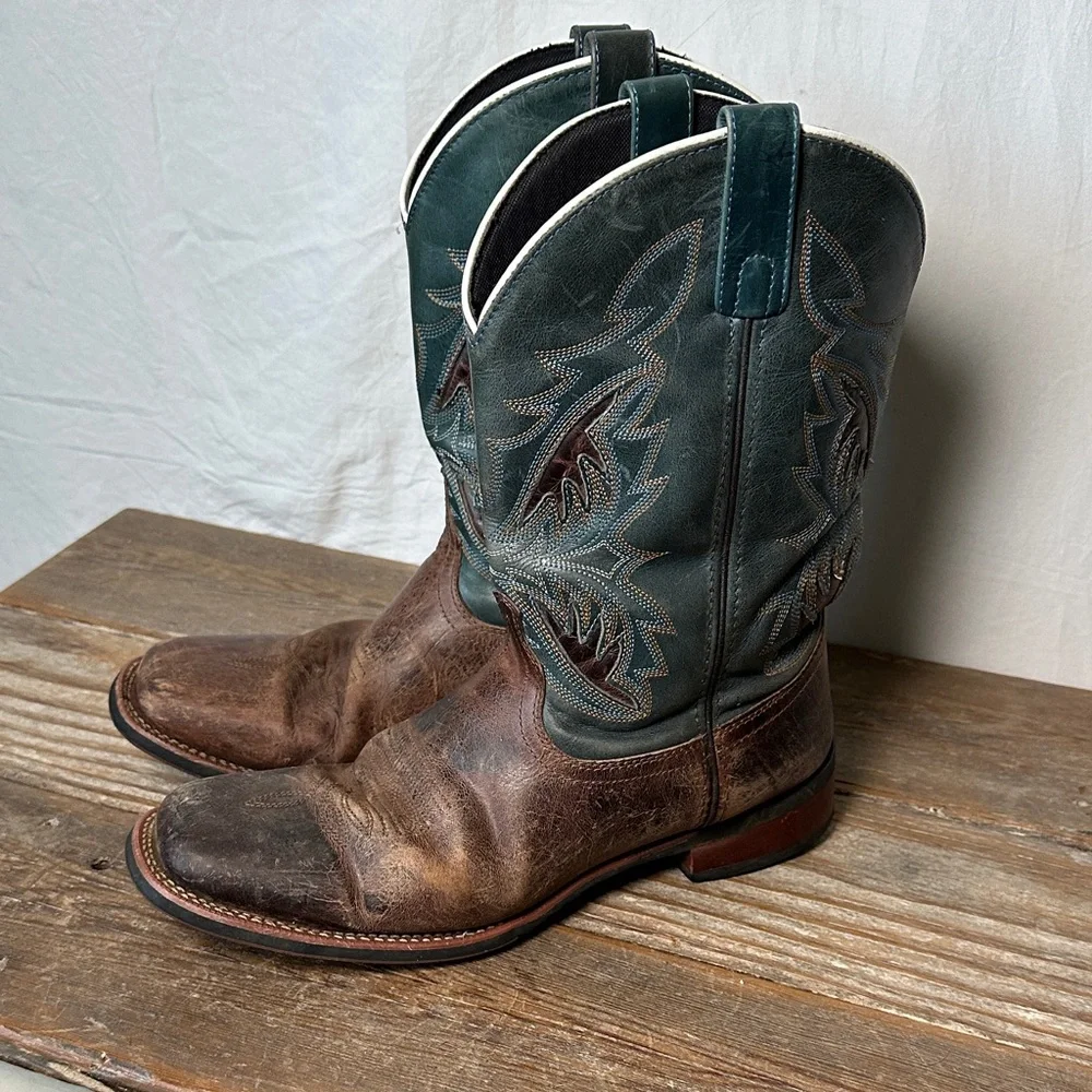 Laredo Brown and Green Western Boots - Picture 2 of 5